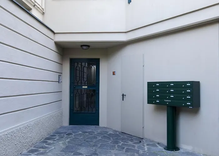 Maison Charles - 公寓 *