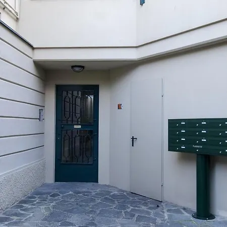 Maison Charles - شقة *